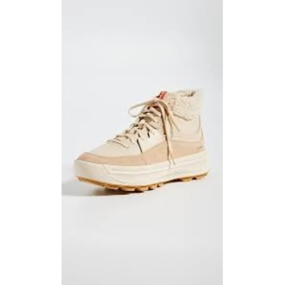 Sorel Ona 503 mid cozy sneaker cream tan lace up women's size 9 trendy warm